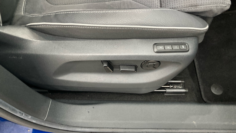 Skoda Kodiaq 2.0 TDI 193 SportLine 4X4 5dr DSG [7 Seat] Diesel Estate